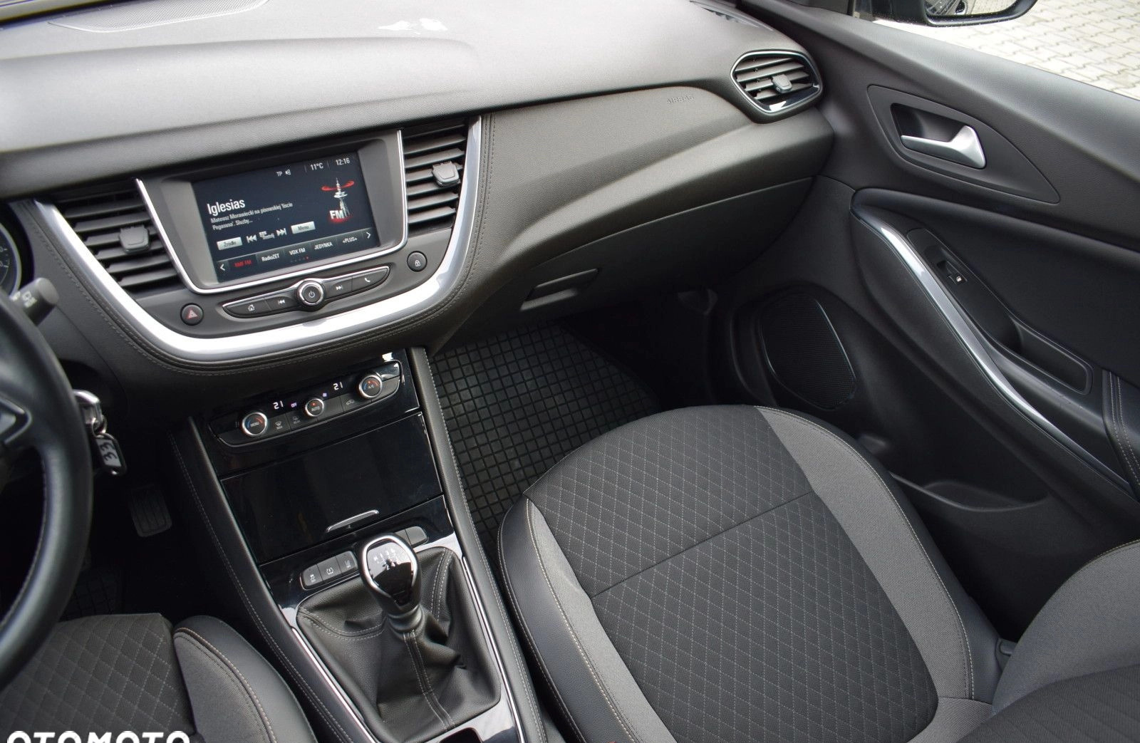 Opel Grandland X cena 69900 przebieg: 47600, rok produkcji 2018 z Stawiszyn małe 497